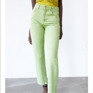 *NWT Lime Green Zara Straight Leg Jeans (4/26)